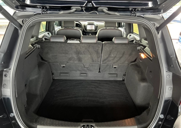Ford Kuga cena 97900 przebieg: 75000, rok produkcji 2019 z Tychy małe 596